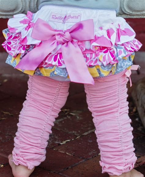 Ruffle butts - earn 100 points by telling us what you love! From UPF 50+ Swim, rompers, dresses and tights - shop our adorable collection of newborn baby, toddler, and little girls and boys clothes. Free US shipping over $59!